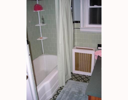 18 Sir Charles Road Lincoln, RI 02865 - Photo 6 of 8 Master Bath/Spa.