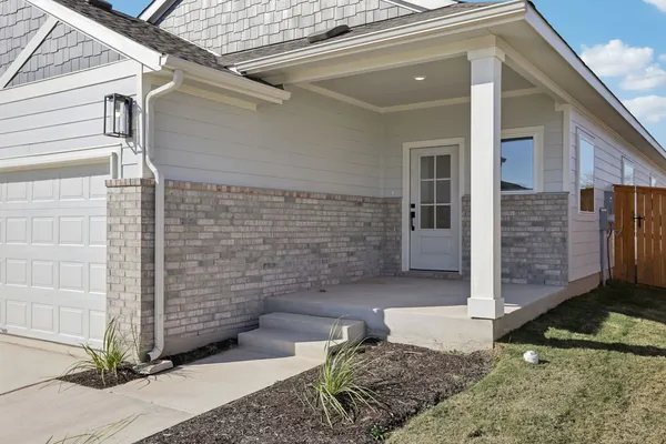 $272,900 | 468 Josey Wales Drive, Jarrell, TX 76537
