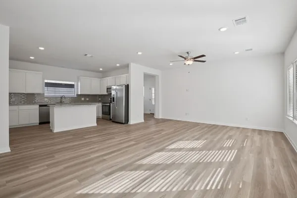 $272,900 | 468 Josey Wales Drive, Jarrell, TX 76537
