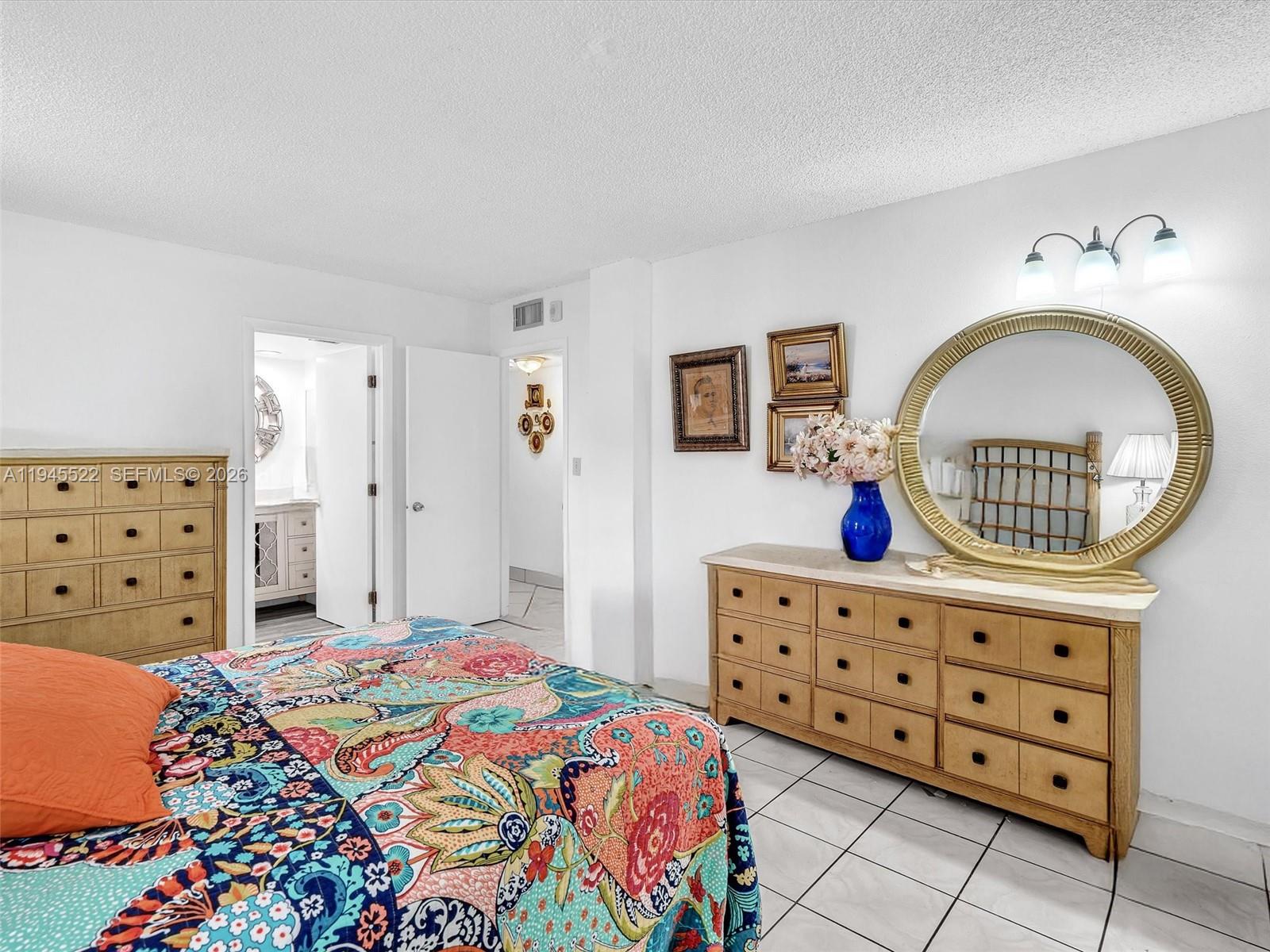 1750 West 46th Street, Unit 404 Hialeah, FL 33012 - Photo 26 of 42 Master new floors