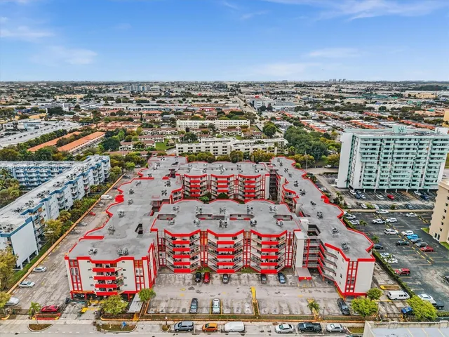 $265,000 | 1750 West 46th Street, Unit 404, Hialeah, FL 33012