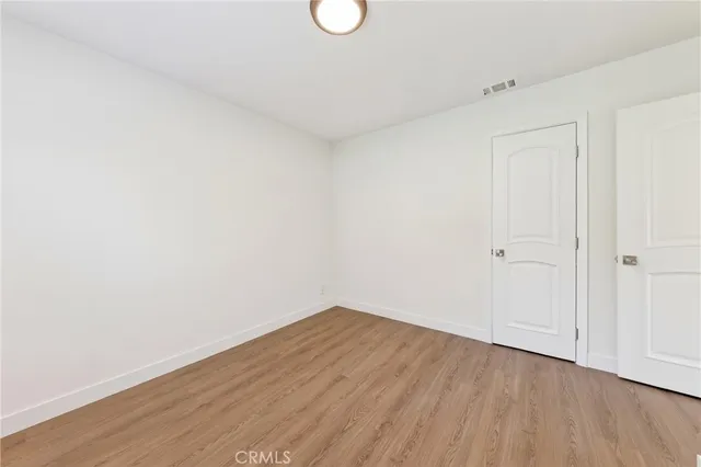 $5,200 | 302 Cleveland Drive, Huntington Beach, CA 92648