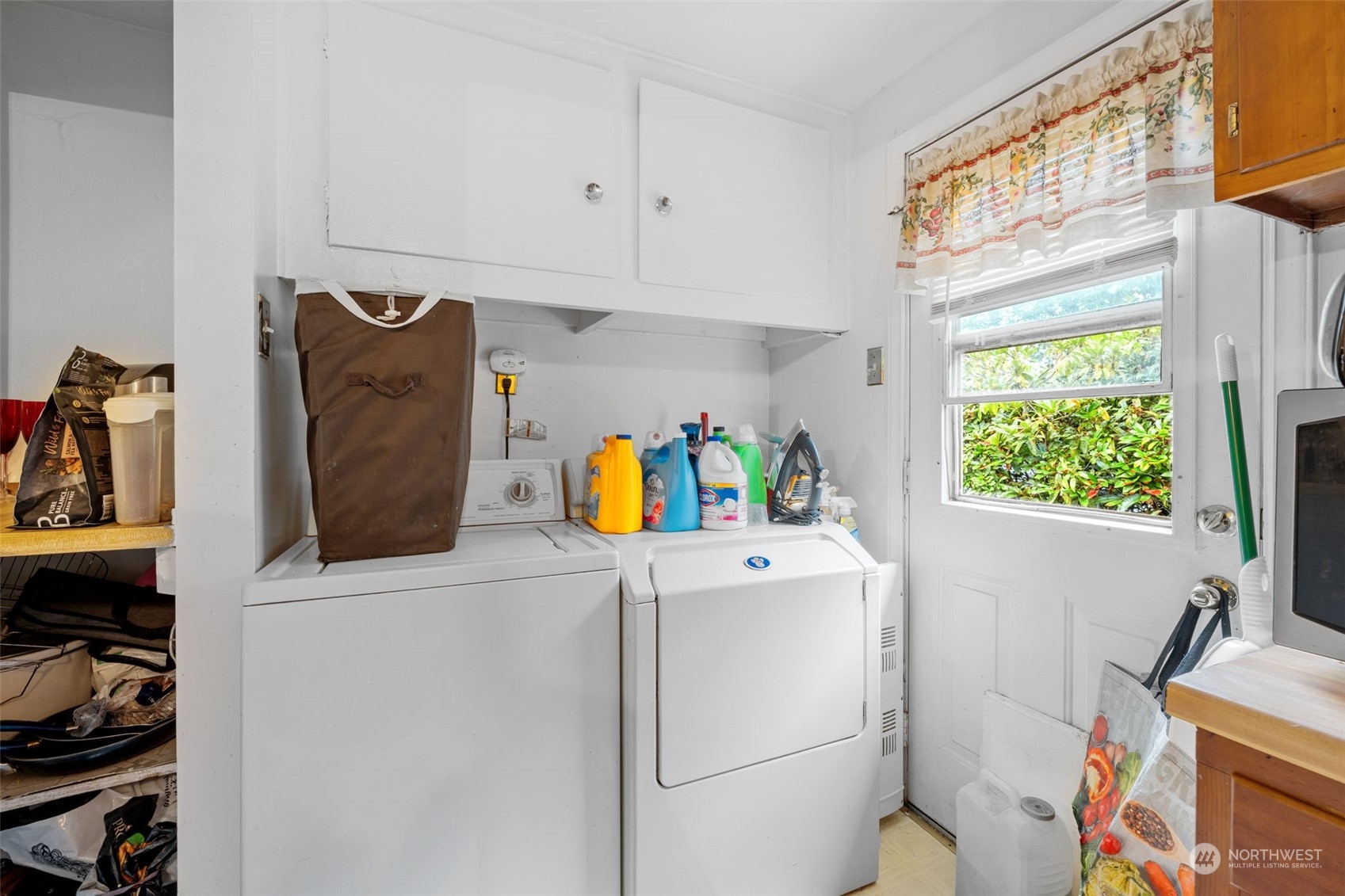 9641 Meadow Road Southwest Lakewood, WA 98499 - Photo 21 of 32