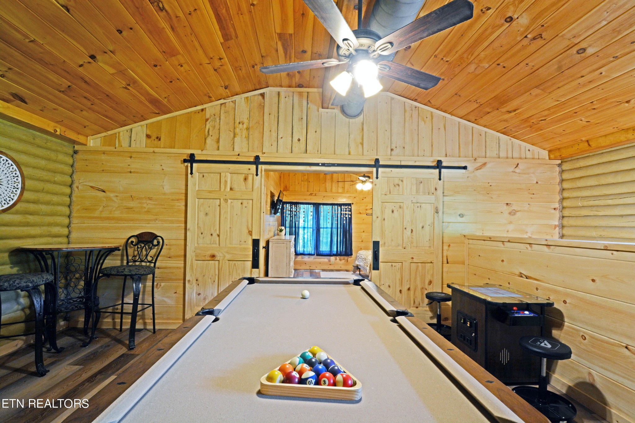908 Bryan View Road Sevierville, TN 37862 - Photo 21 of 33 Gallery Image 21