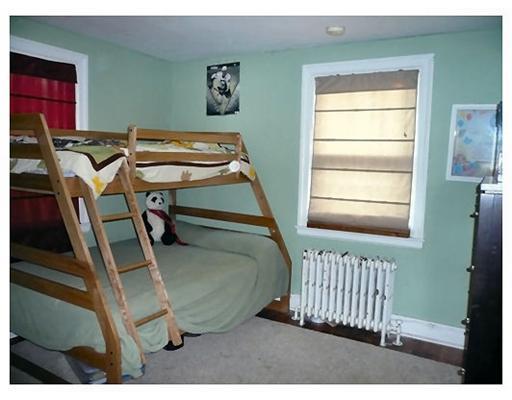 2917 Fernwald Road Pittsburgh, PA 15217 - Photo 13 of 18 Bedroom.