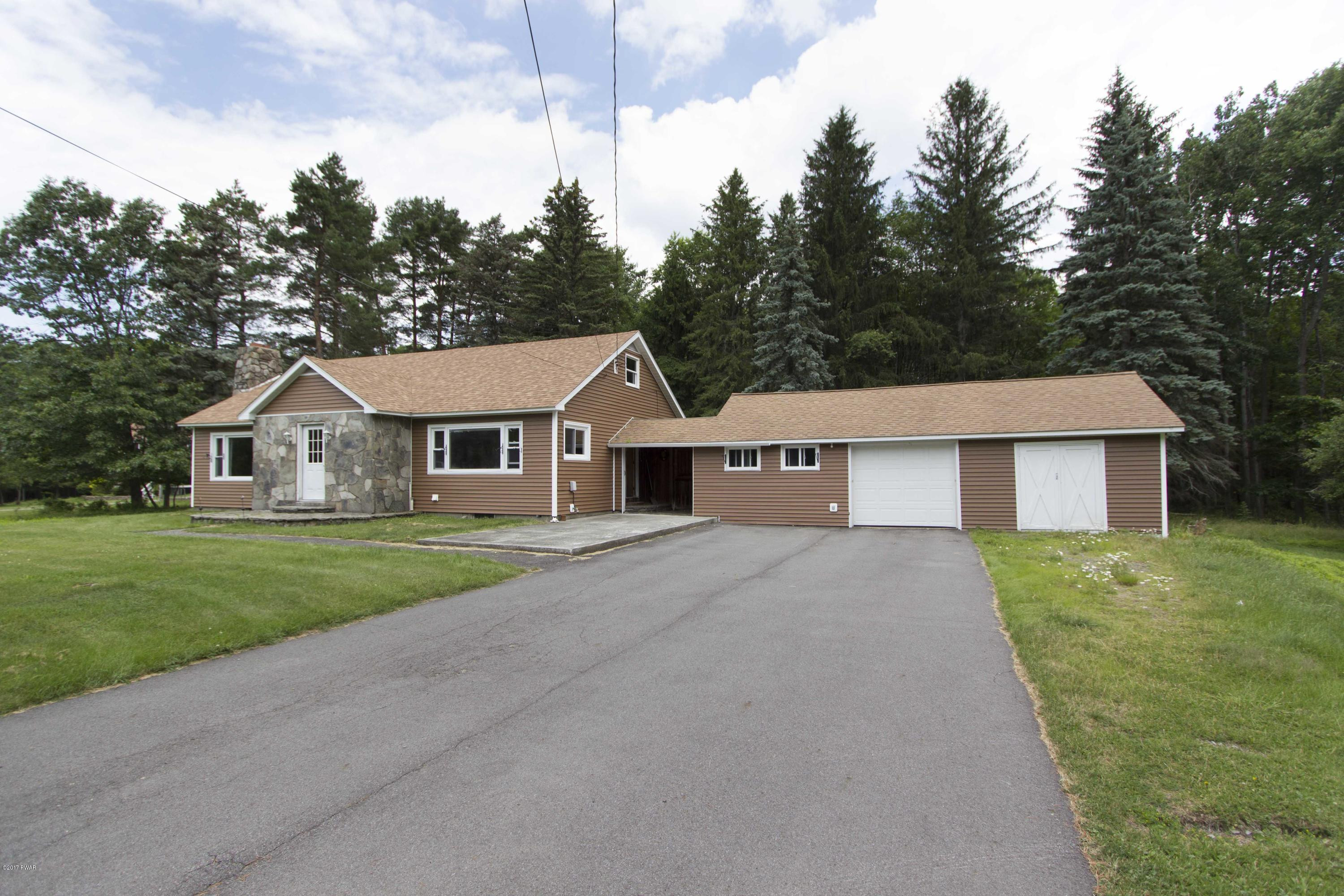 423 Boneridge Road Hawley, PA 18428 - Photo 1 of 26
