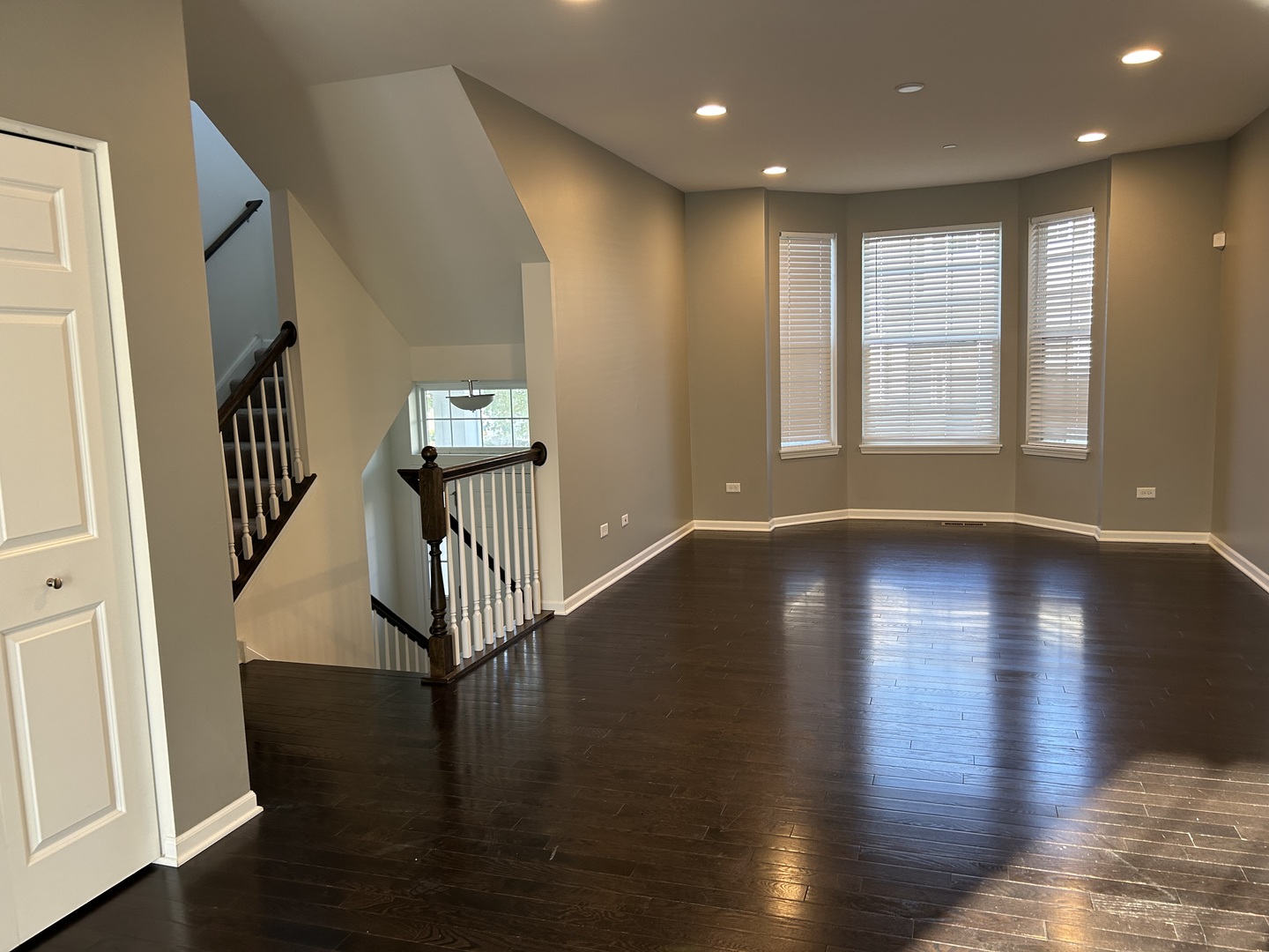 2953 Madison Drive, Unit 2953 Naperville, IL 60564 - Photo 4 of 18 a view of entryway with wooden floor