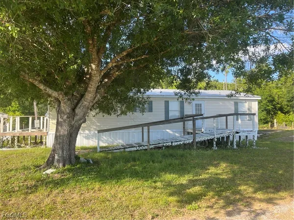 $530,000 | 1195 Blueberry Lane, LaBelle, FL 33935