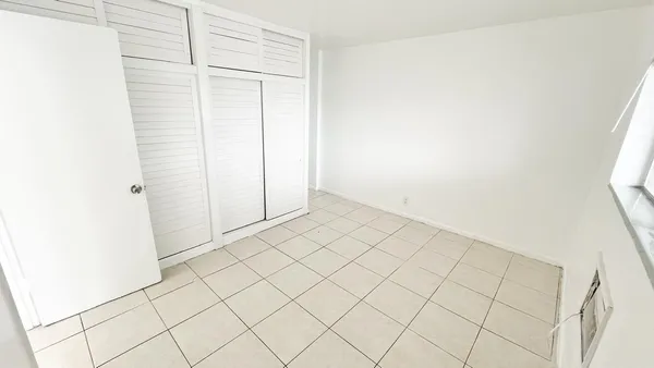 $1,300 | 1241 West River Drive, Unit 7, Margate, FL 33063
