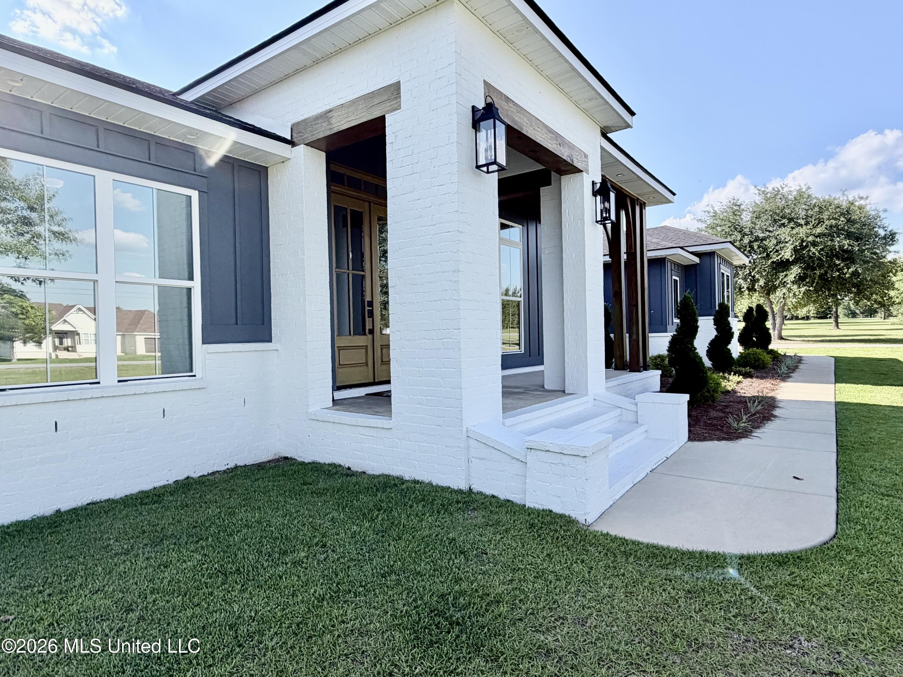 2410 Timber Lane Lucedale, MS 39452 - Photo 6 of 51 IMG_4569
