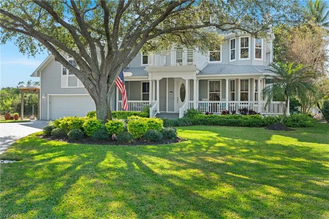 $2,499,000 | 1495 Gordon River Lane, Naples, FL 34104