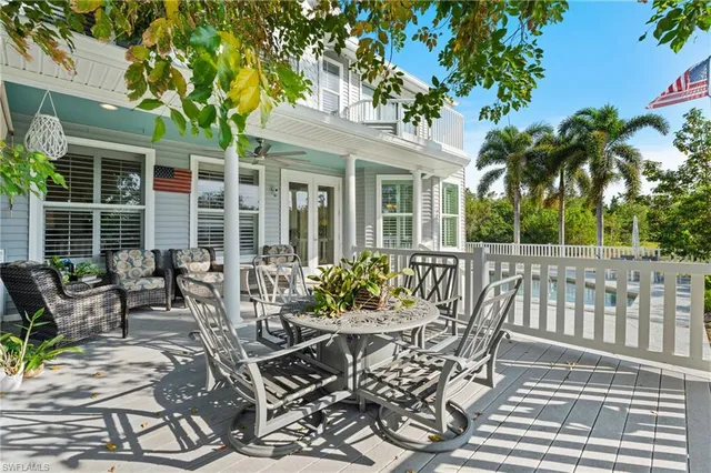 $2,499,000 | 1495 Gordon River Lane, Naples, FL 34104