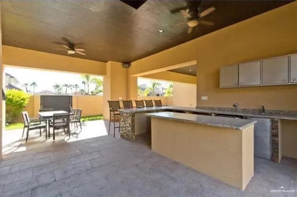 $1,078,000 | 4604 Tyler Avenue, McAllen, TX 78503