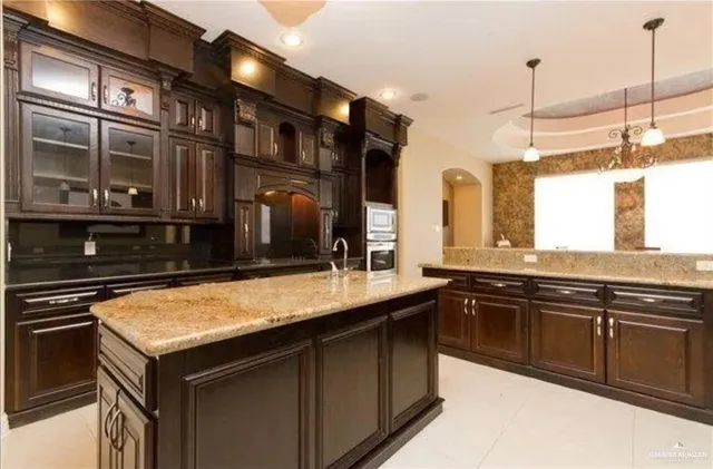 $1,078,000 | 4604 Tyler Avenue, McAllen, TX 78503