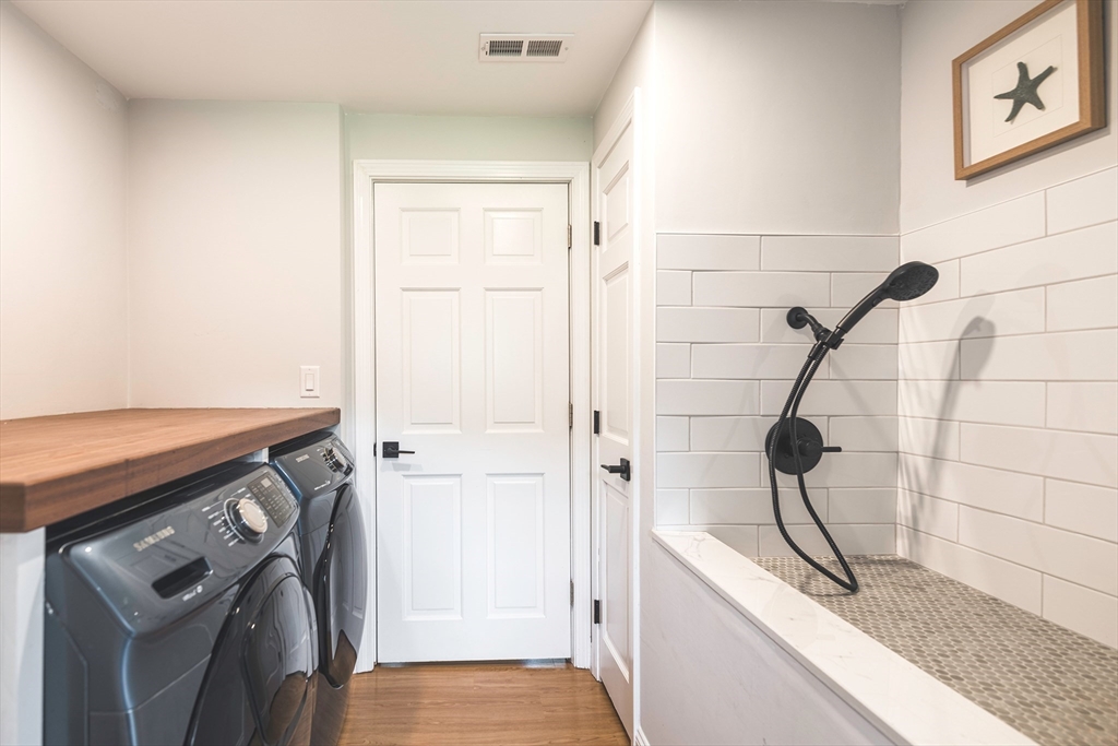 22 Sagamore Road Ipswich, MA 01938 - Photo 26 of 39 a utility room with dryer and washer
