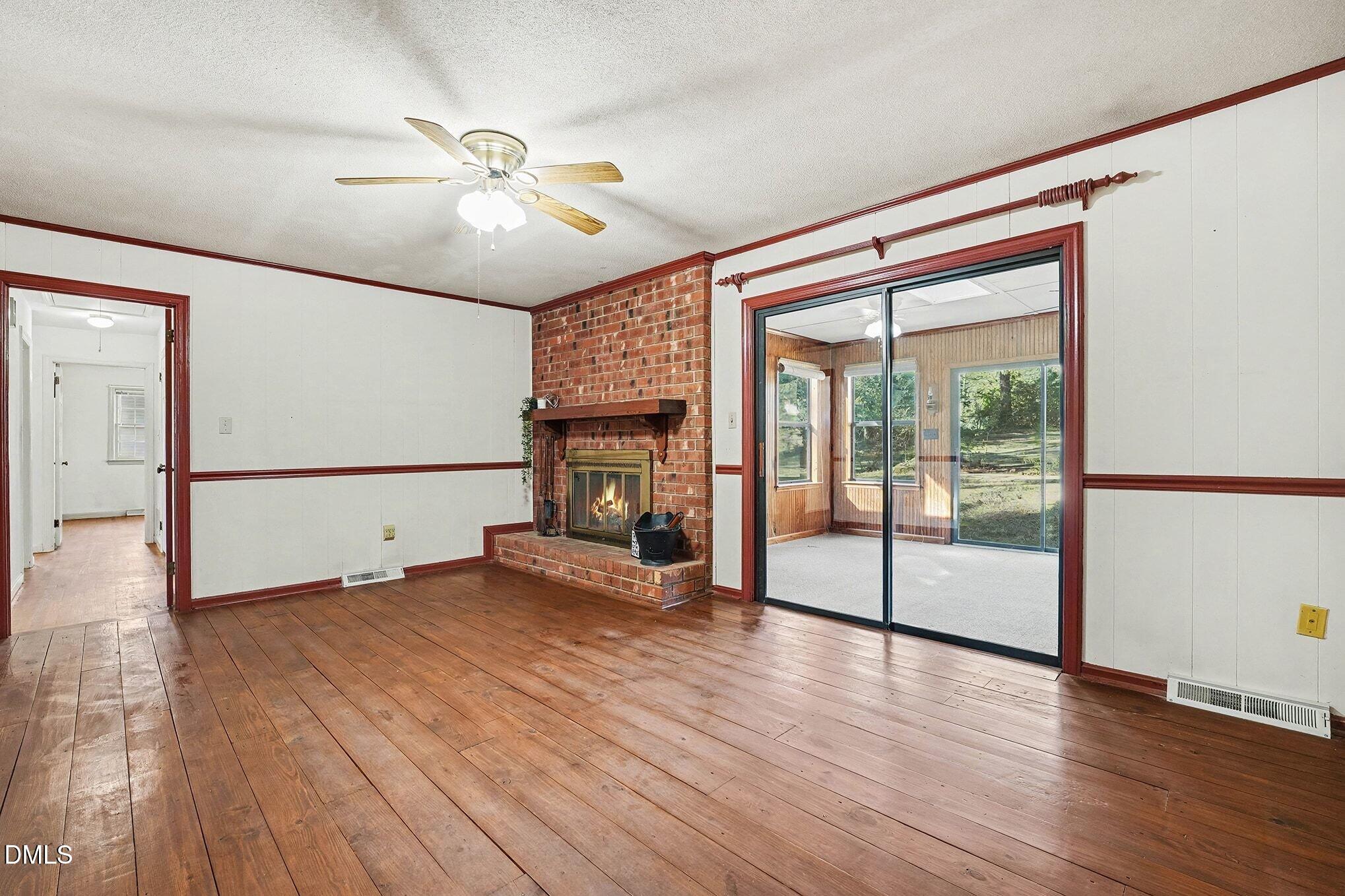 1200 Fairlane Road Cary, NC 27511 - Photo 10 of 25 Family Room 2