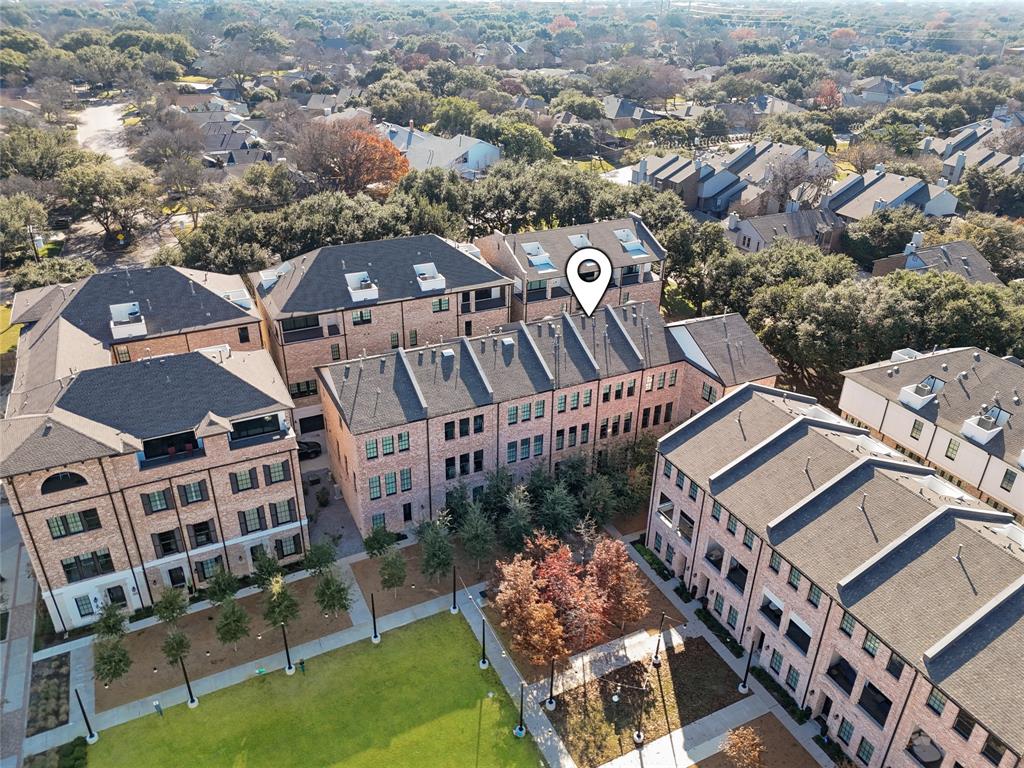 14955 Oak Street Addison, TX 75001 - Photo 1 of 39