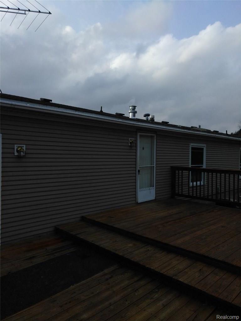 2635 Tozer Road North Branch, MI 48461 - Photo 5 of 23 5.jpg