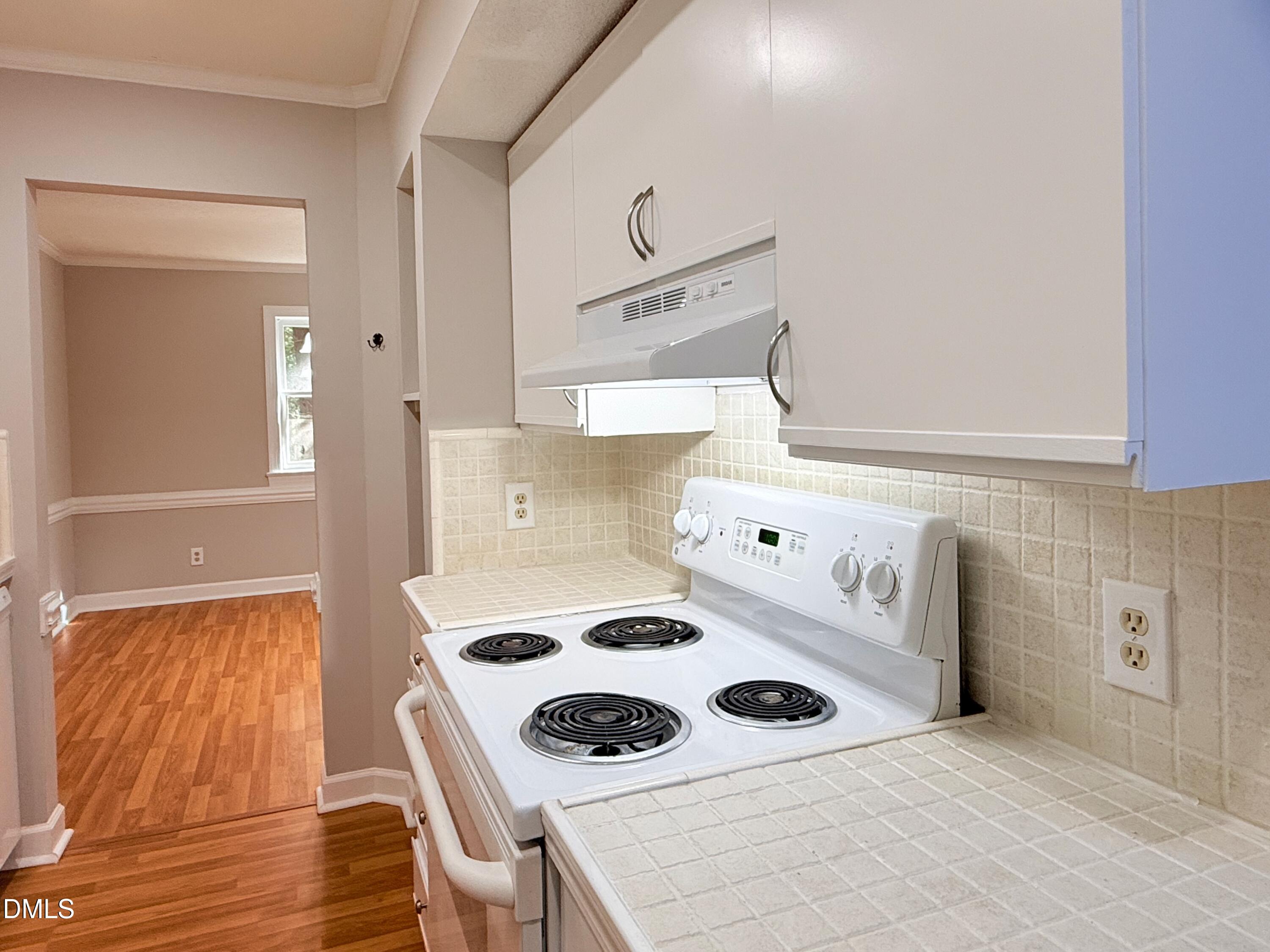 7040 Sandy Forks Road, Unit 205 Raleigh, NC 27615 - Photo 12 of 56 IMG_5532