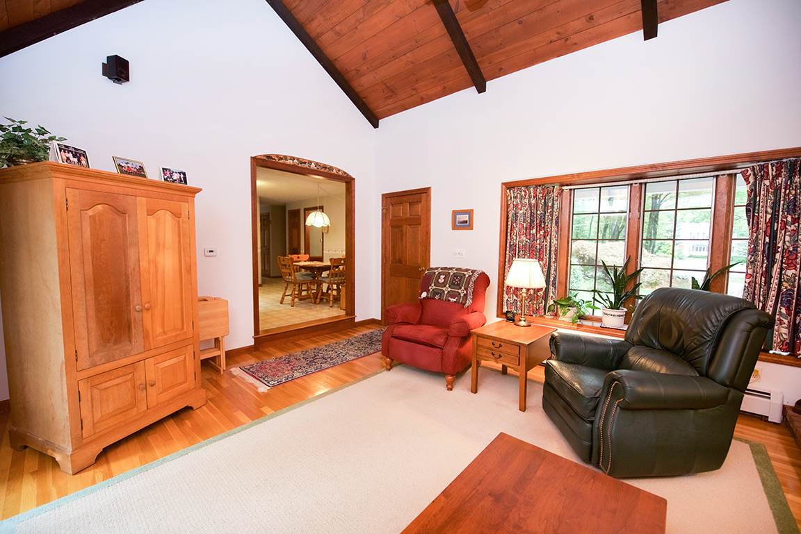 11 Morning Dove Road Kingston, NH 03848 - Photo 2 of 40 Gallery Image 2
