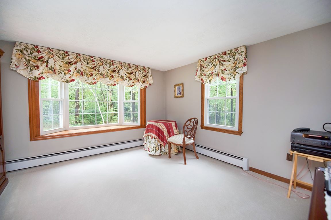 11 Morning Dove Road Kingston, NH 03848 - Photo 15 of 40 Gallery Image 15