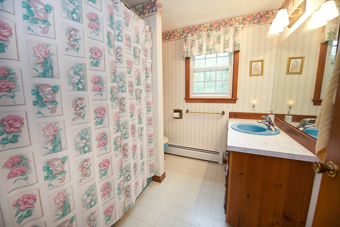 11 Morning Dove Road Kingston, NH 03848 - Photo 23 of 40 Gallery Image 23
