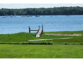415 Dover Point Road Dover, NH 03820 - Photo 2 of 36