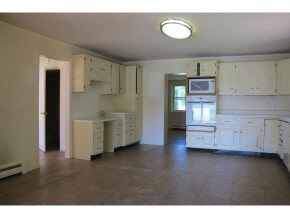 415 Dover Point Road Dover, NH 03820 - Photo 10 of 36
