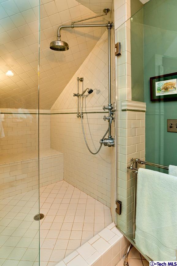 363 Marathon Road Altadena, CA 91001 - Photo 14 of 24 a bathroom with a shower