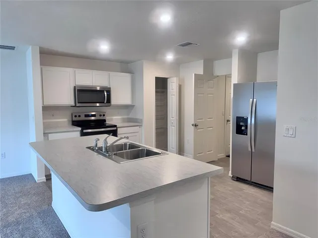 $2,000 | 76 Pine Cir Drive, Palm Coast, FL 32164