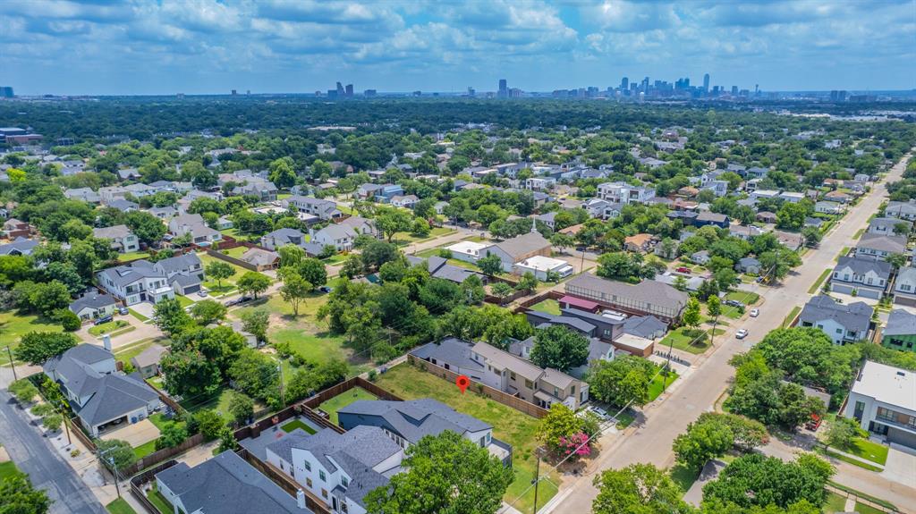 7610 Roper Street Dallas, TX 75209 - Photo 6 of 9