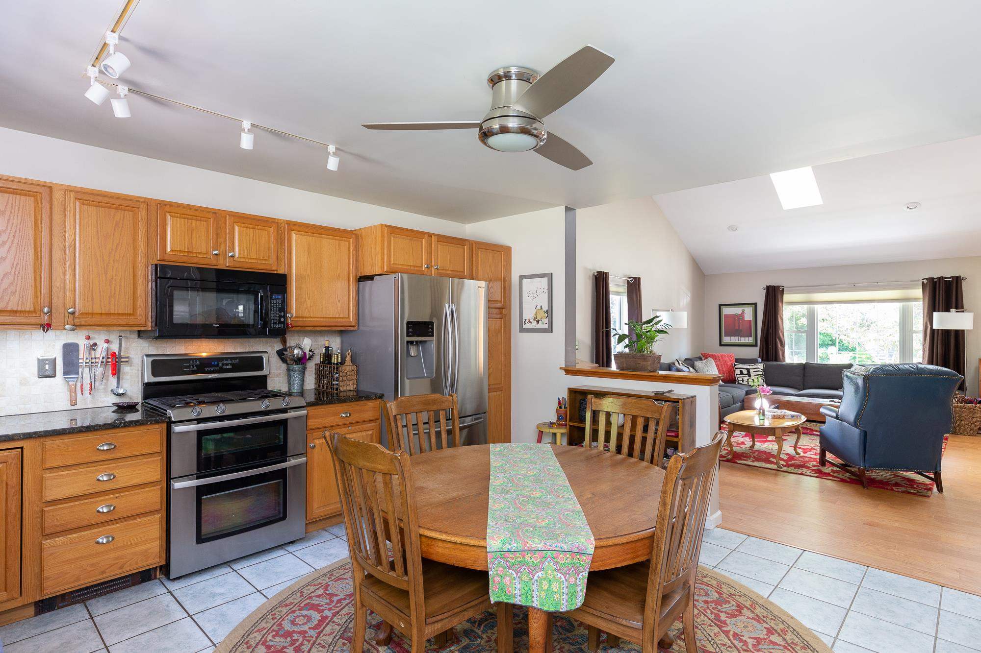 357 Marble Island Road Colchester, VT 05446 - Photo 24 of 40 Gallery Image 24