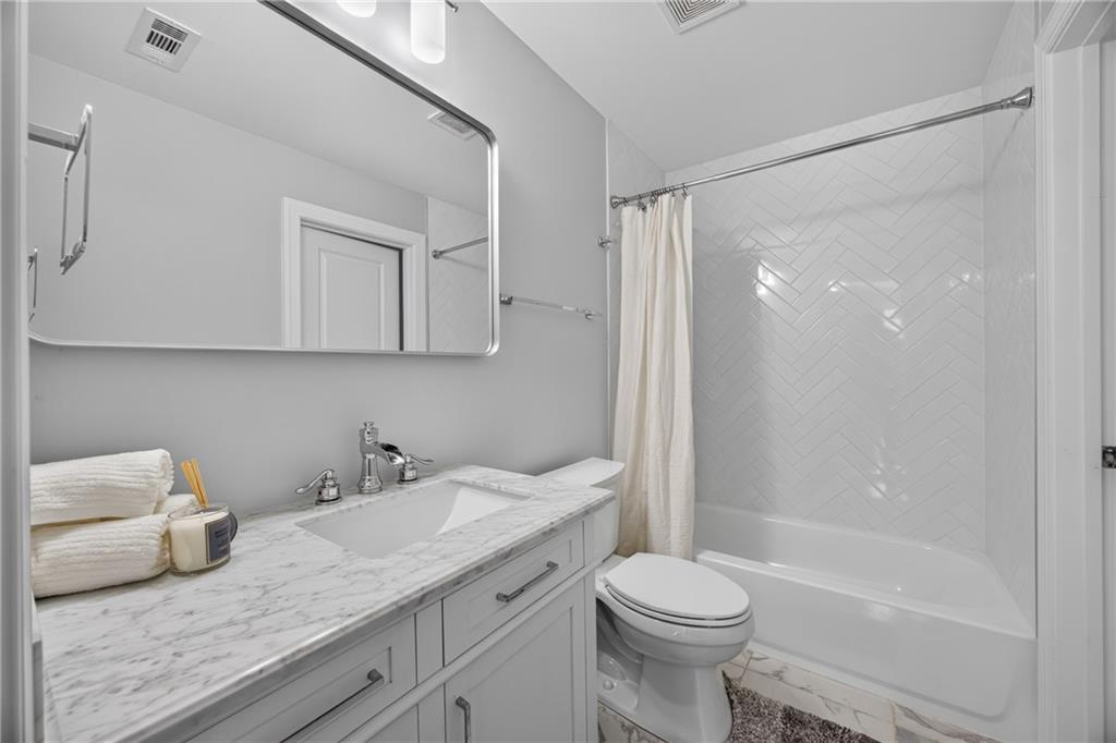 4492 Muhammad Drive Atlanta, GA 30349 - Photo 30 of 41