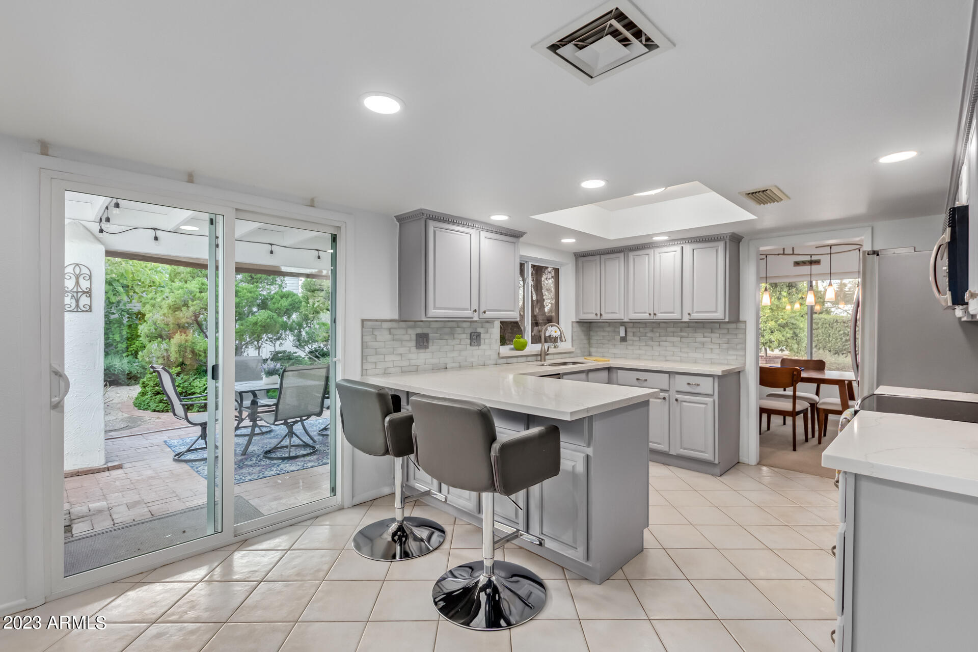 634 East Boca Raton Road Phoenix, AZ 85022 - Photo 11 of 41 0018-18 - Boca Raton