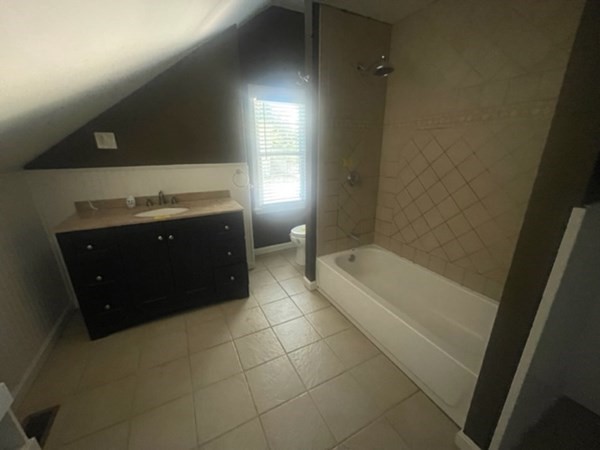 1502 Slade Street Fall River, MA 02721 - Photo 16 of 18