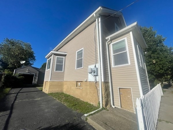 1502 Slade Street Fall River, MA 02721 - Photo 2 of 18