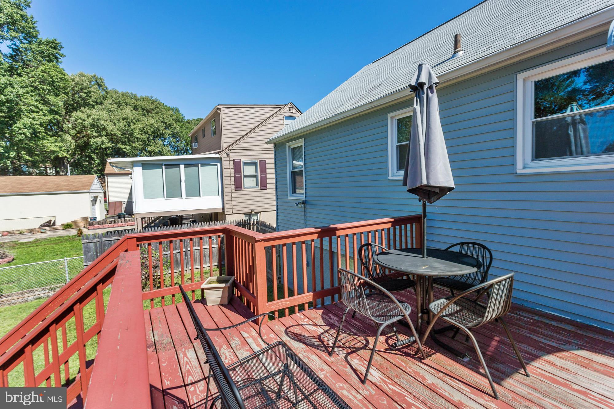 502 North Stuart Street Baltimore, MD 21221 - Photo 14 of 18 Deck