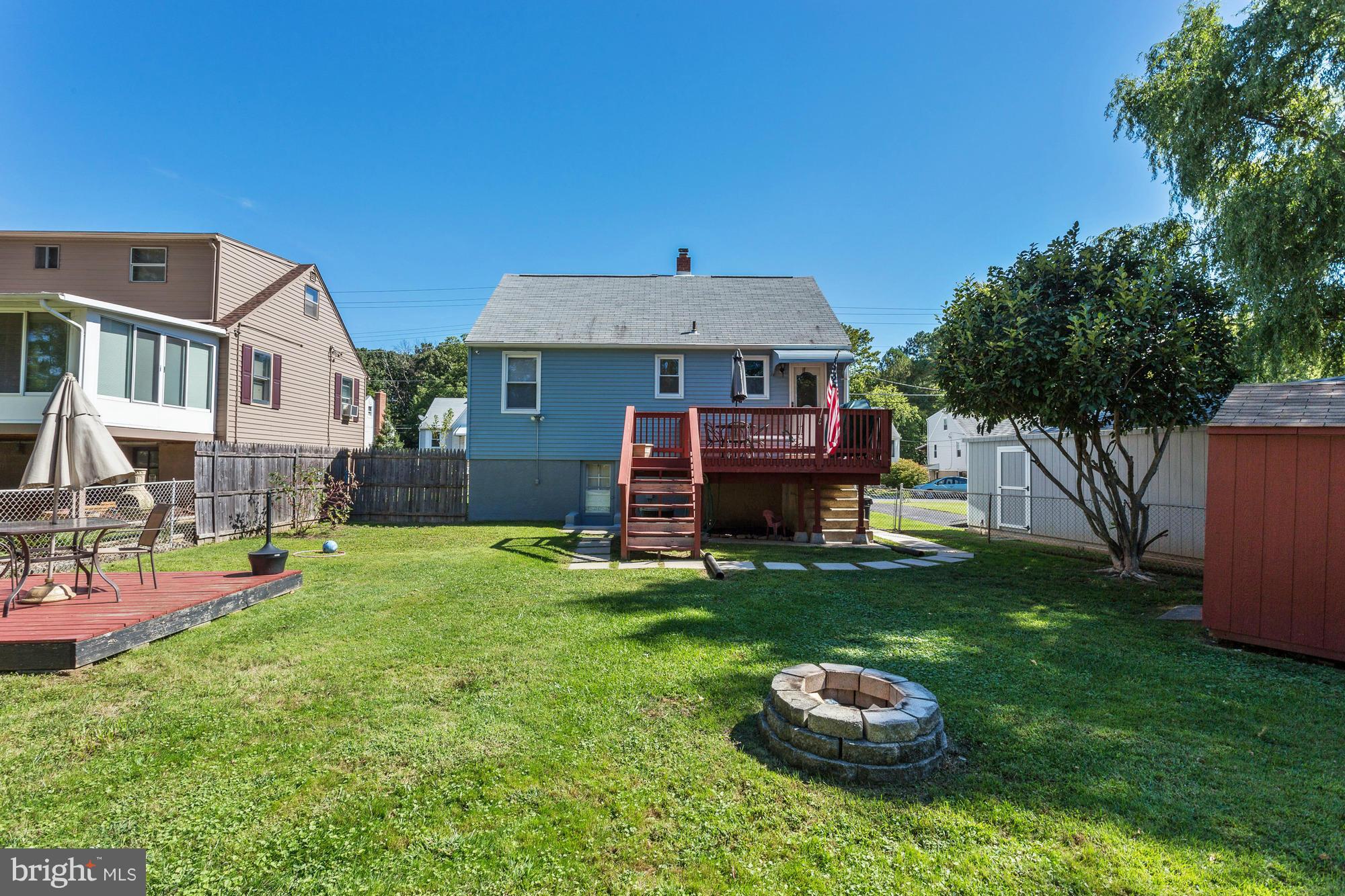 502 North Stuart Street Baltimore, MD 21221 - Photo 15 of 18 Spacious Backyard