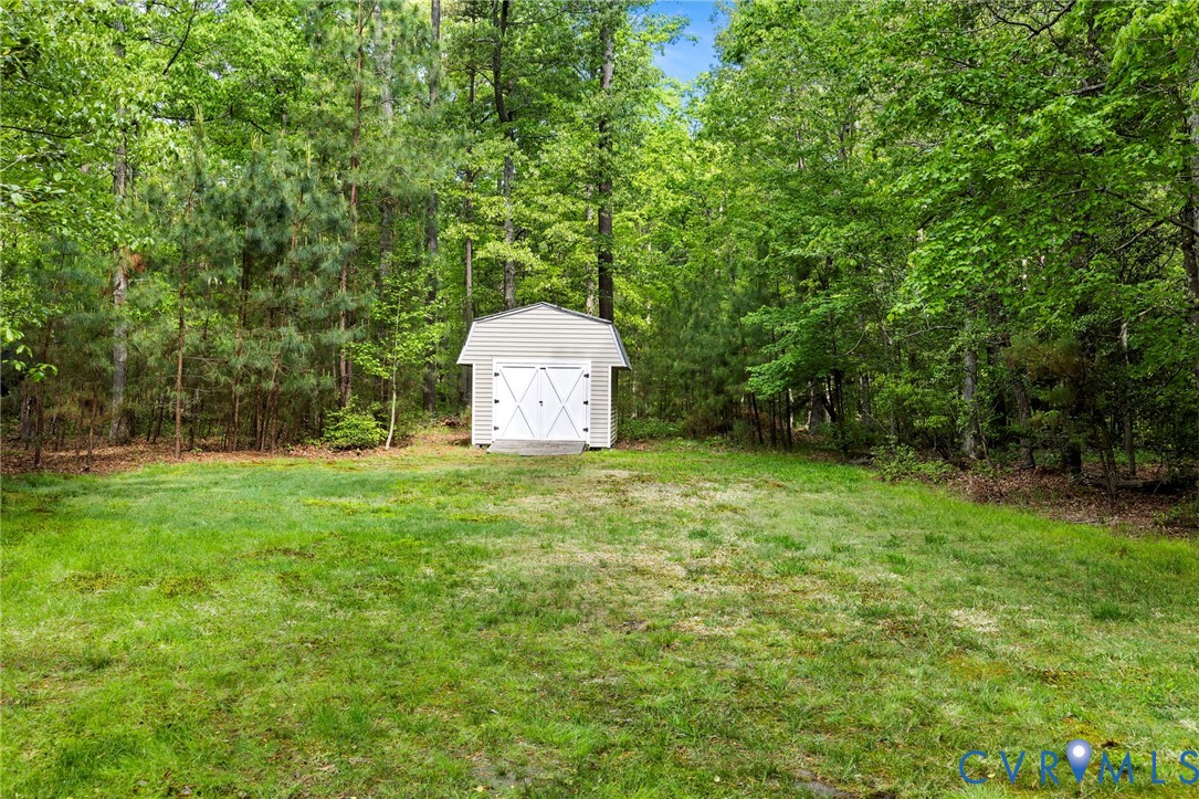 9006 Shawonodasee Road Chesterfield, VA 23832 - Photo 29 of 34