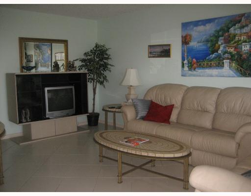 4003 Newcastle A, Unit 4003 Boca Raton, FL 33434 - Photo 3 of 16 Additional Photo