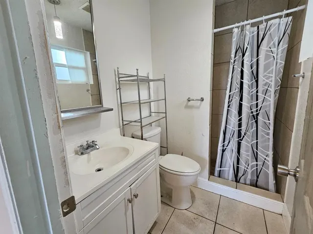 $950 | 6729 Ovid Avenue, Orlando, FL 32809