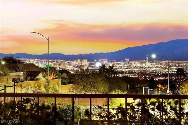 $1,200,000 | 2232 Canyon Ville Drive, Henderson, NV 89044