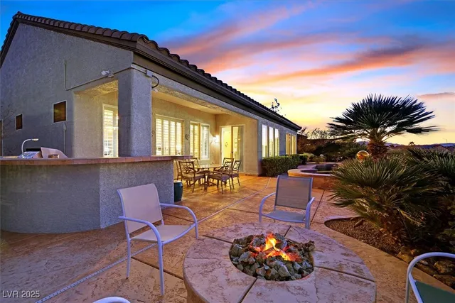 $1,200,000 | 2232 Canyon Ville Drive, Henderson, NV 89044