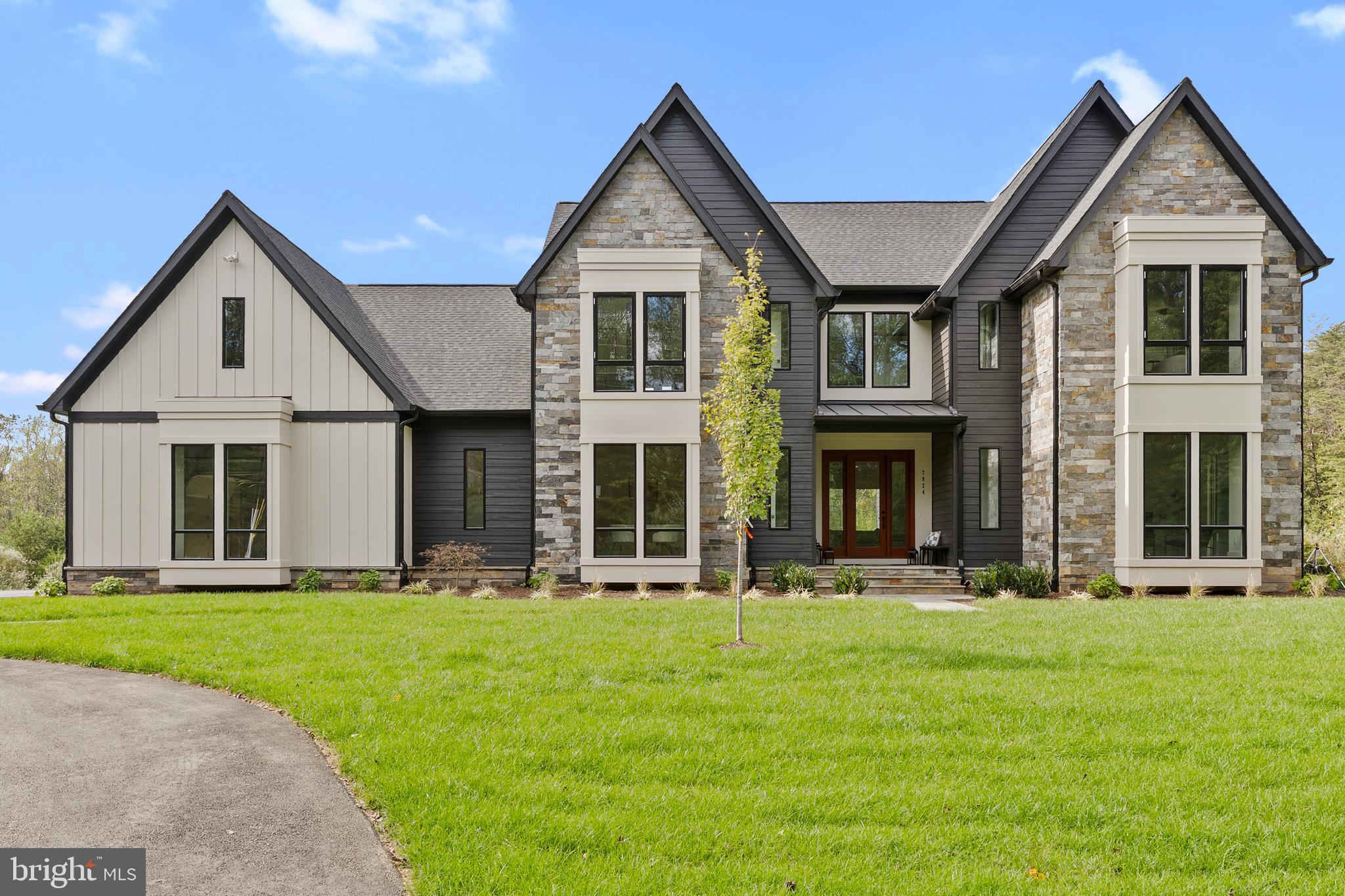 7924 Evans Ford Road Clifton, VA 20124 - Photo 2 of 96 Welcome to 7924 Evans Ford Road!