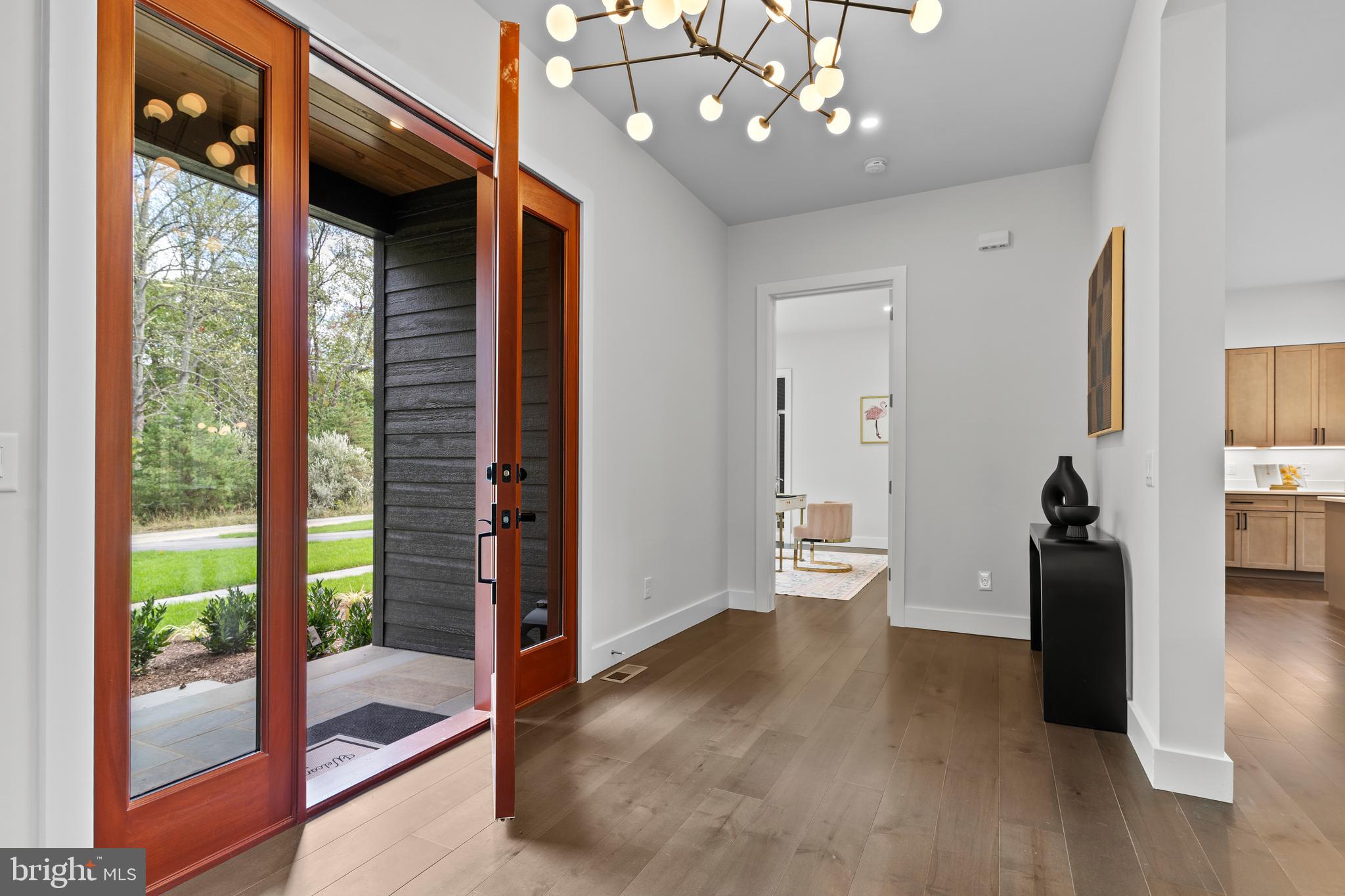 7924 Evans Ford Road Clifton, VA 20124 - Photo 5 of 98