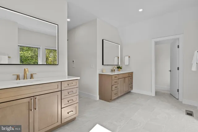 $2,875,000 | 7924 Evans Ford Road, Clifton, VA 20124