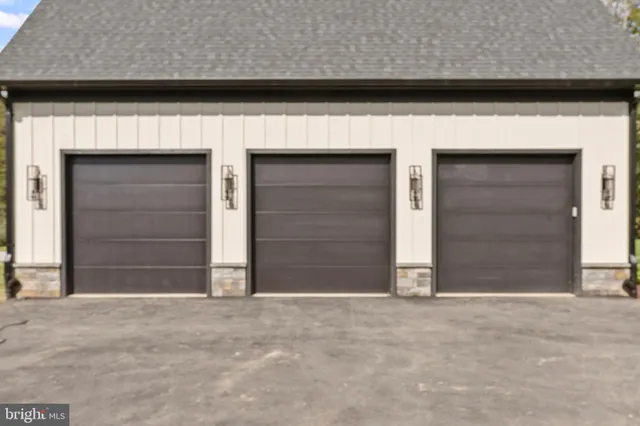 $2,875,000 | 7924 Evans Ford Road, Clifton, VA 20124