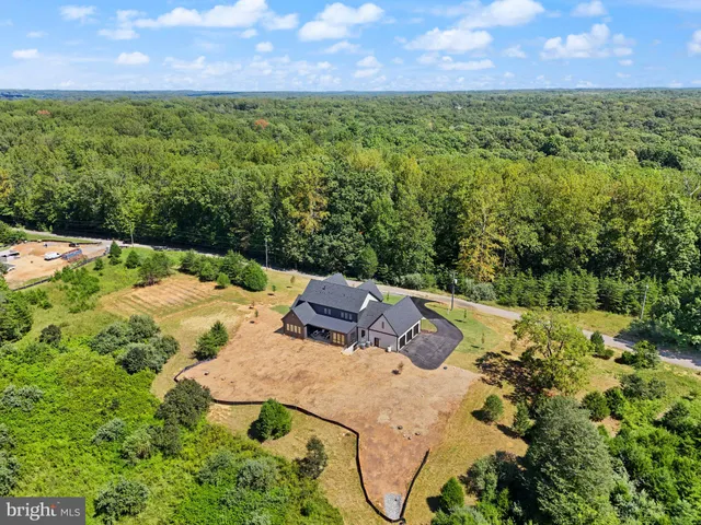 $2,875,000 | 7924 Evans Ford Road, Clifton, VA 20124