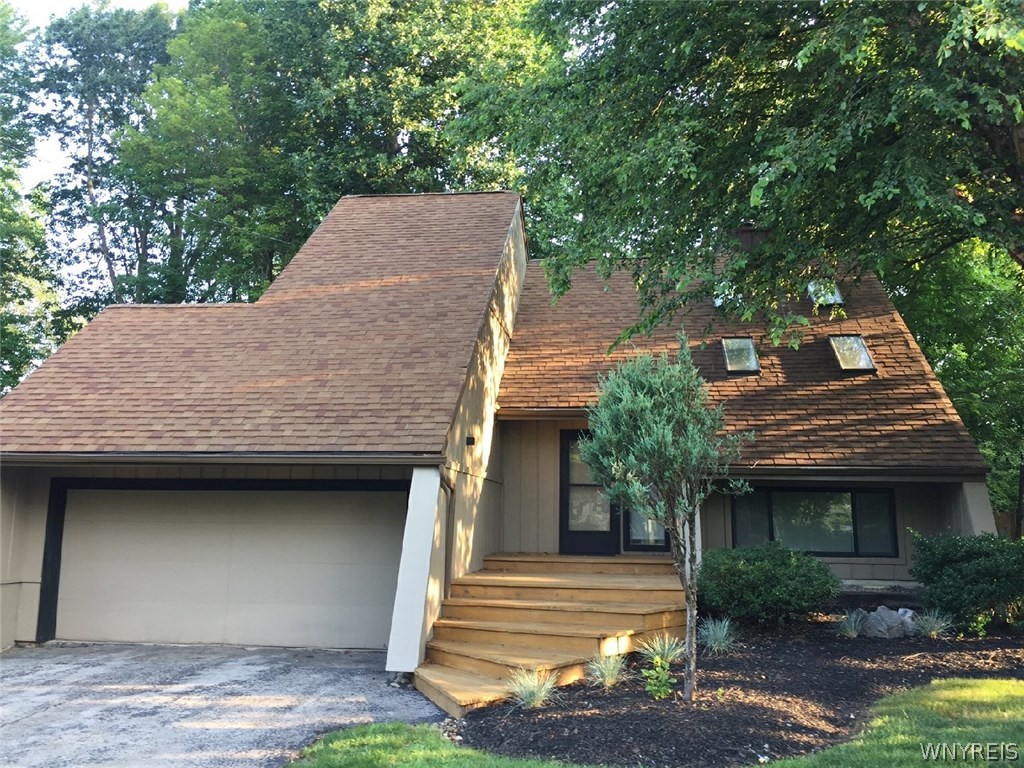 890 Klein Road Amherst, NY 14221 - Photo 1 of 12