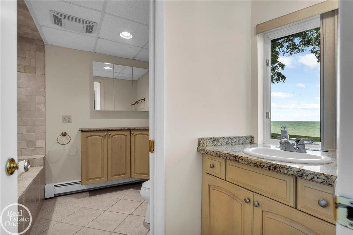 8178 Lakeshore Road Fort Gratiot, MI 48059 - Photo 38 of 48 Gallery Image 38